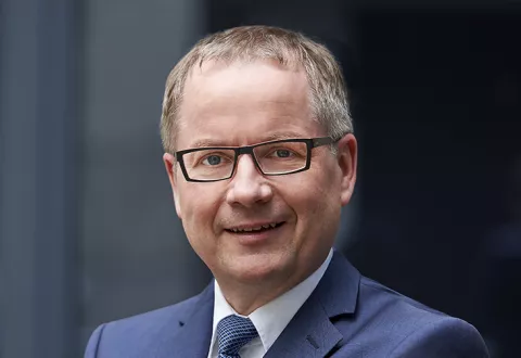 Portrait Dr. Dieter Schmid