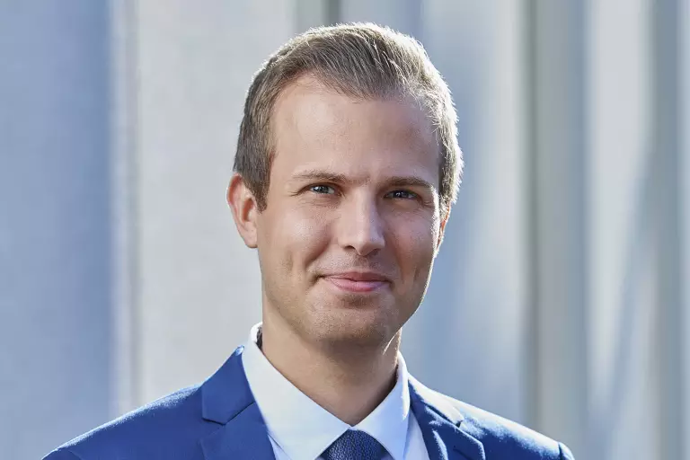 Portrait Daniel Rössler