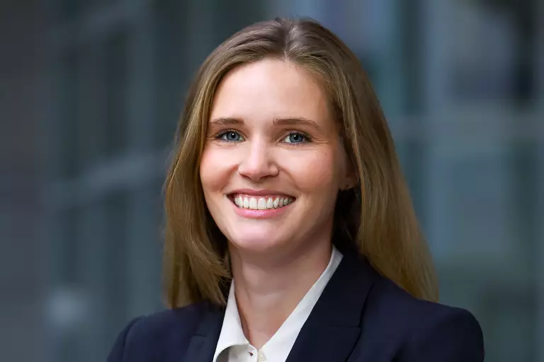 Portrait Lara Nestle