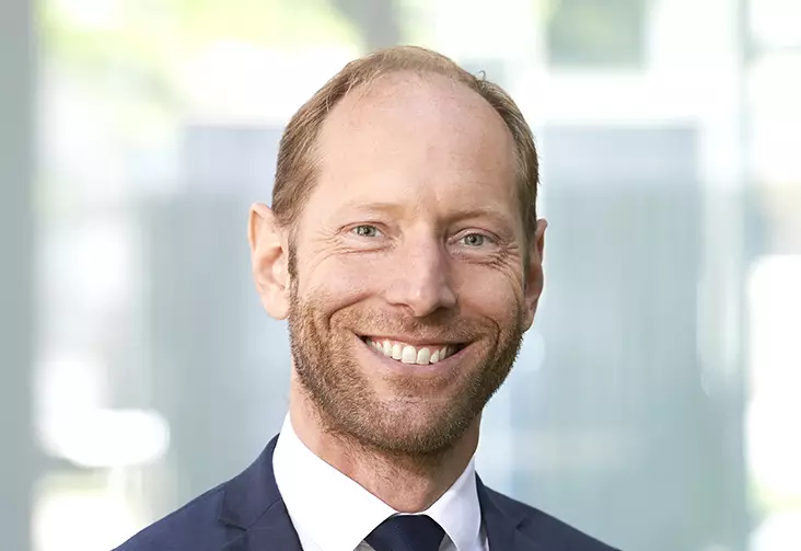 Portrait Wolfgang Bernhardt