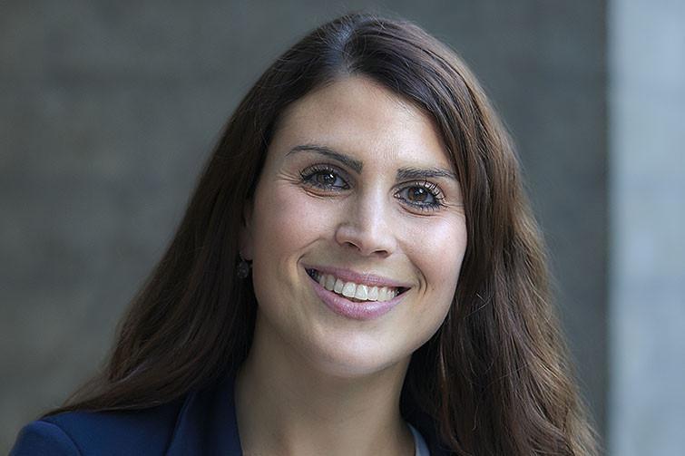 Christina Menzel
